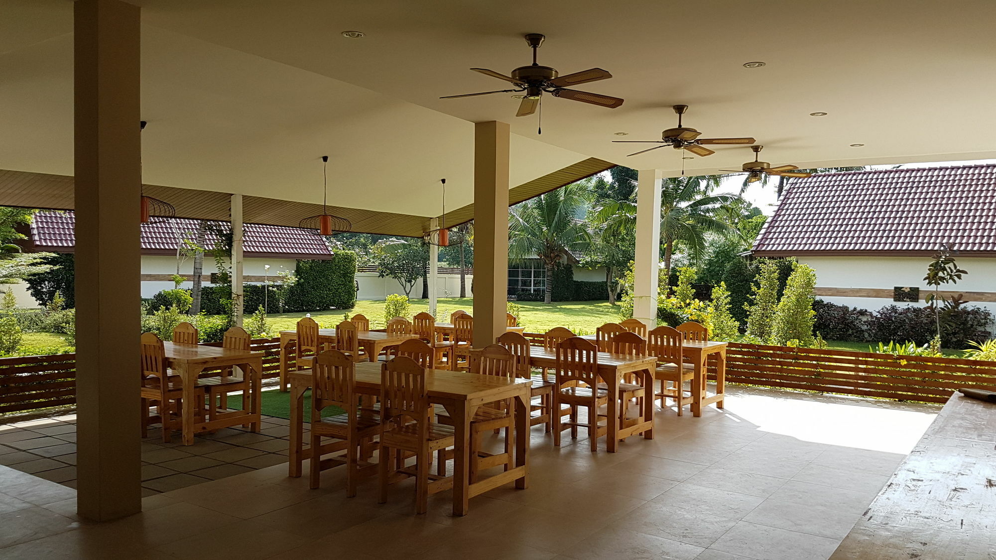 The Hillside Pranburi Resort Exterior photo
